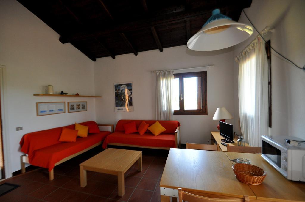 Appartamenti Residence Vela Blu Golfo Aranci Marinella  Chambre photo